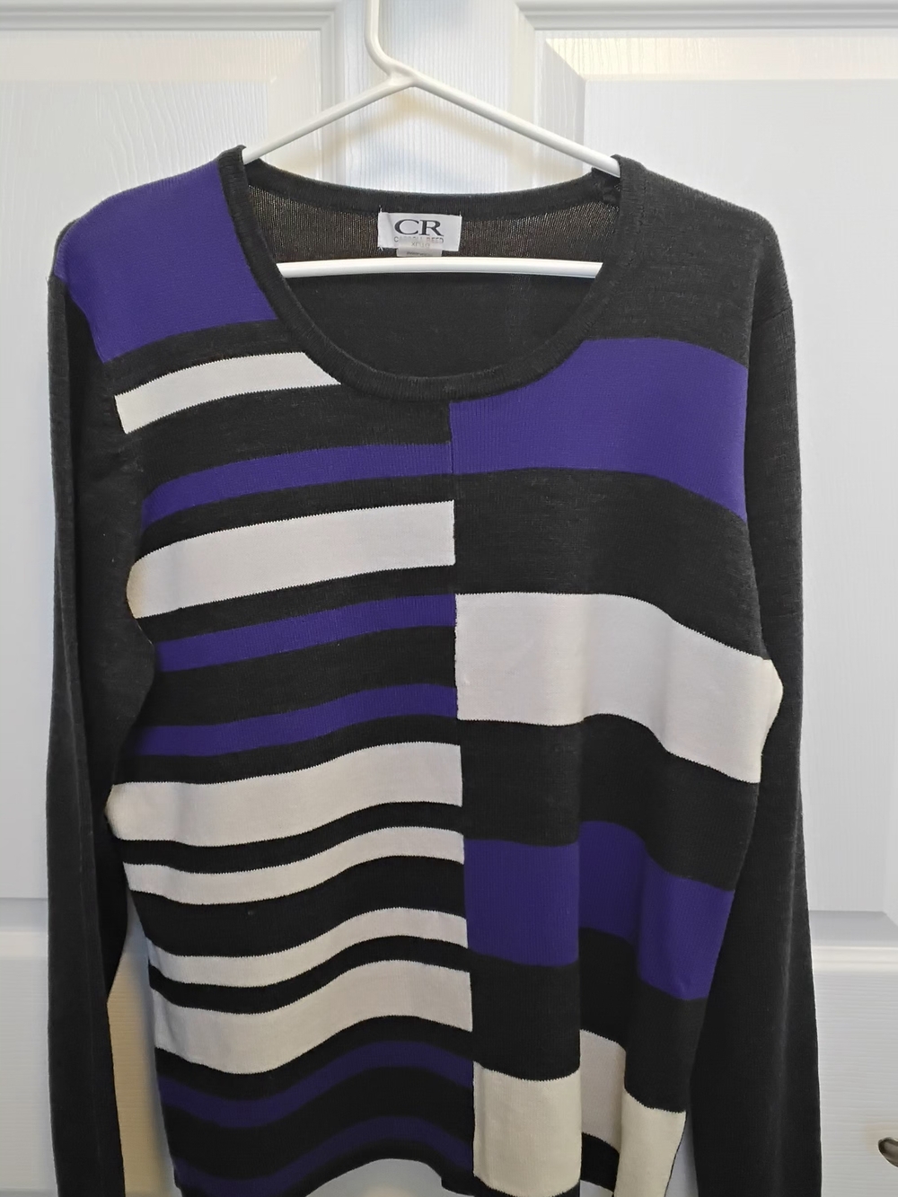 CR Purple & Black Crew Neck Colorblock Sweater SIZE XL